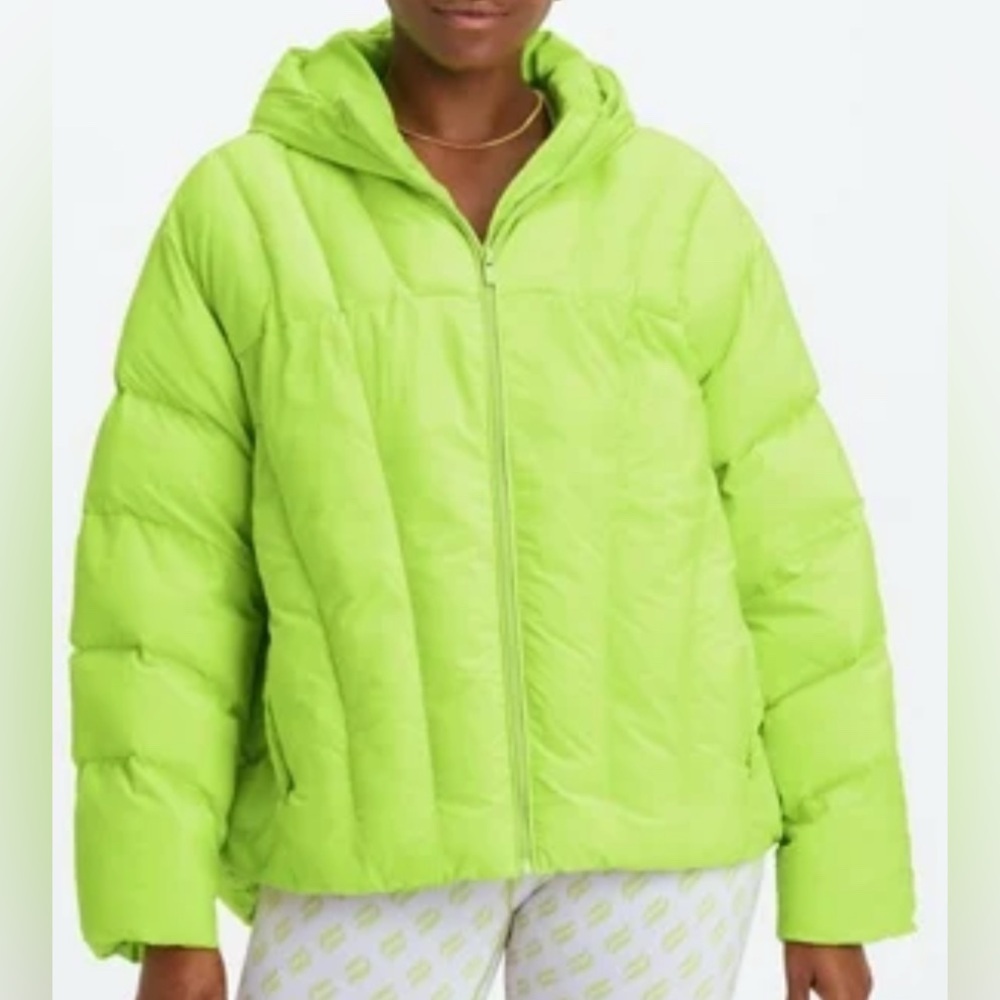Fabletics puffer, yellow-ish/light green, with a hood.